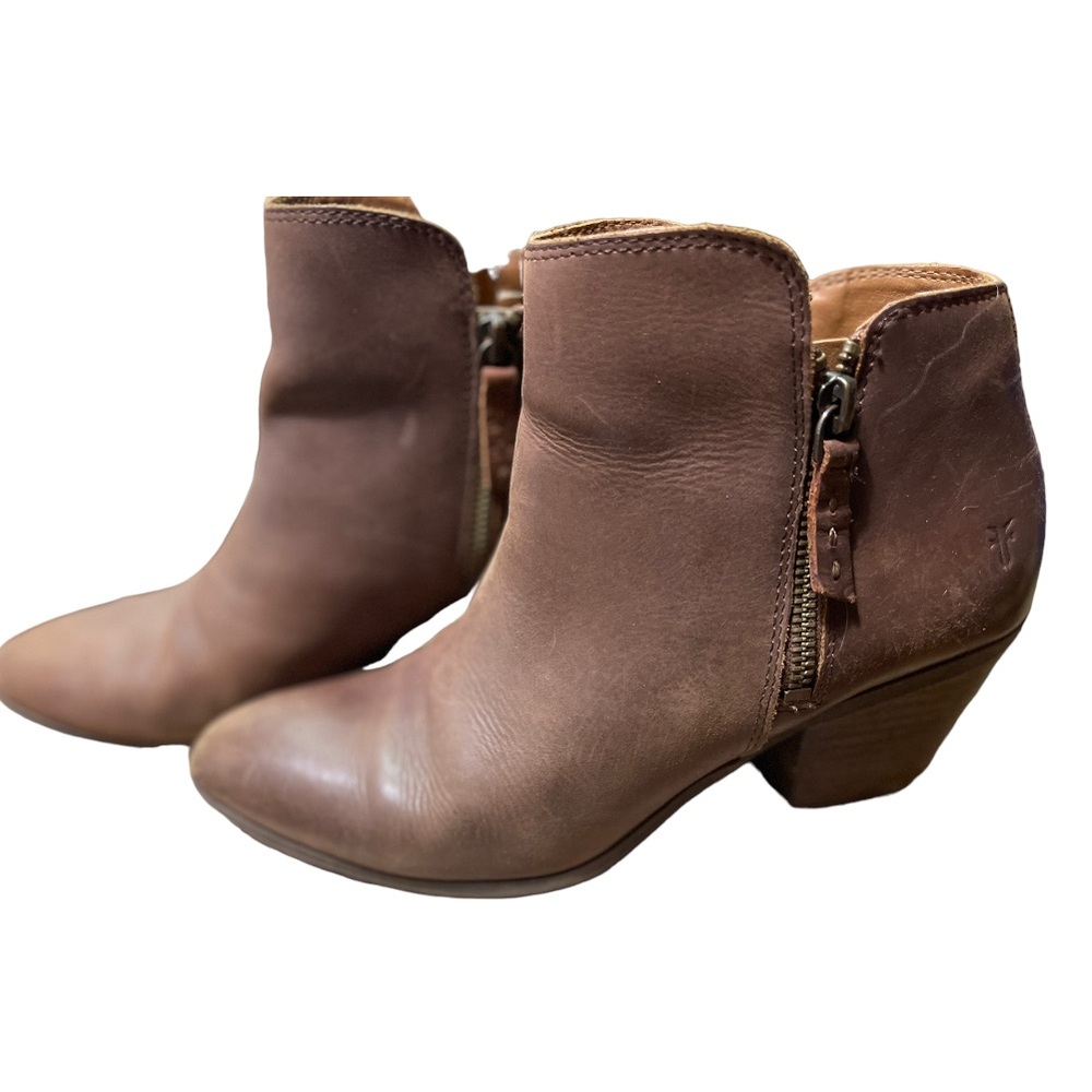 Frye Judith Ankle Boot Cognac Double Zip Bootie Size 7.5‎ Brown Leather Boots